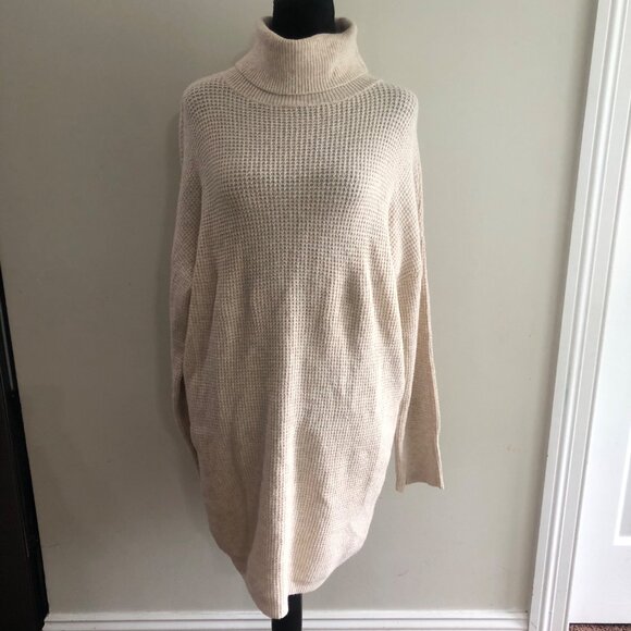 Aerie‎ Cozy Oversized Beige Turtleneck Sweater Casual & Warm Size Medium NWT - Picture 2 of 11